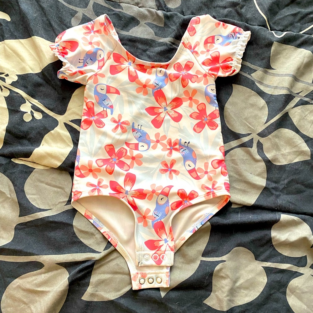 Baby girl swimwear